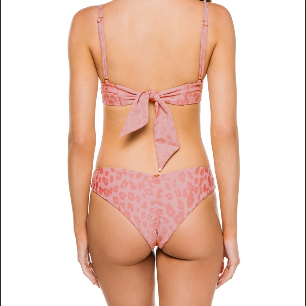 Pily Q Bikini NWT Size L